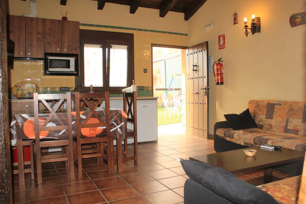 La Cueva Del Lince Casa de hóspedes Zarza De Granadilla Quarto foto